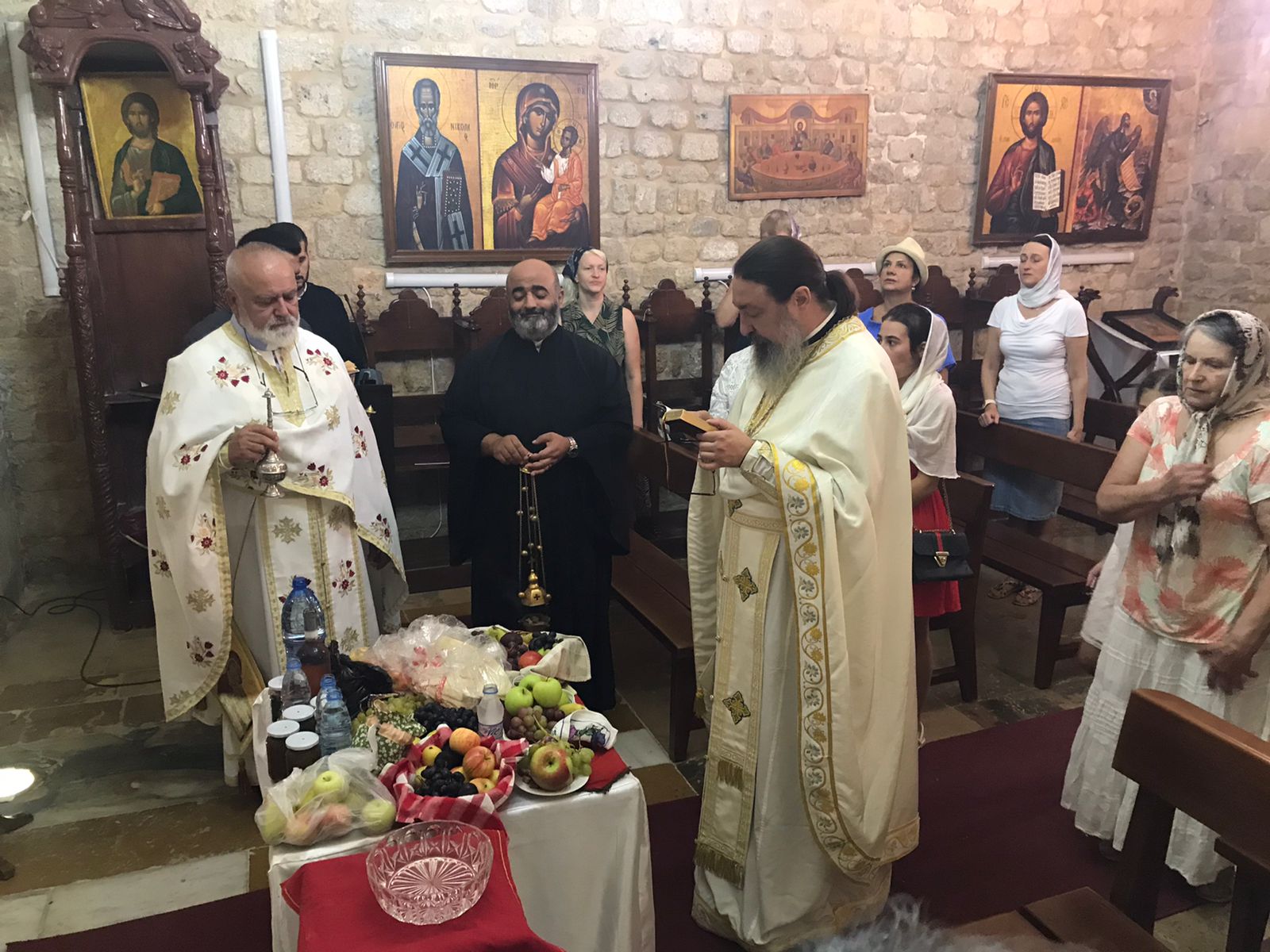 Настоятель и прихожане Бейрутского подворья Русской Православной Церкви приняли участие в праздничной Литургии в г. Сайда (Ливан)