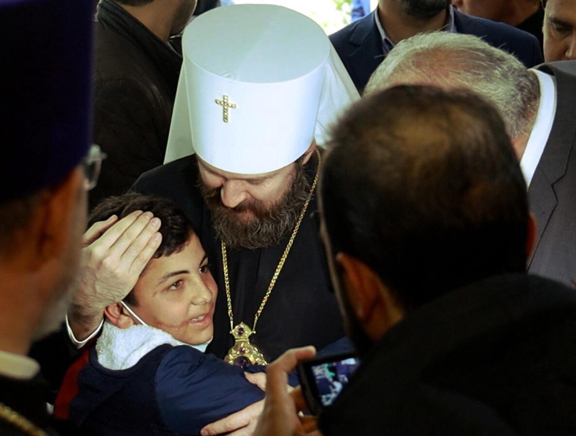 Митрополит Волоколамский Иларион рассказал о церковном проекте реабилитации пострадавших от войны сирийских детей