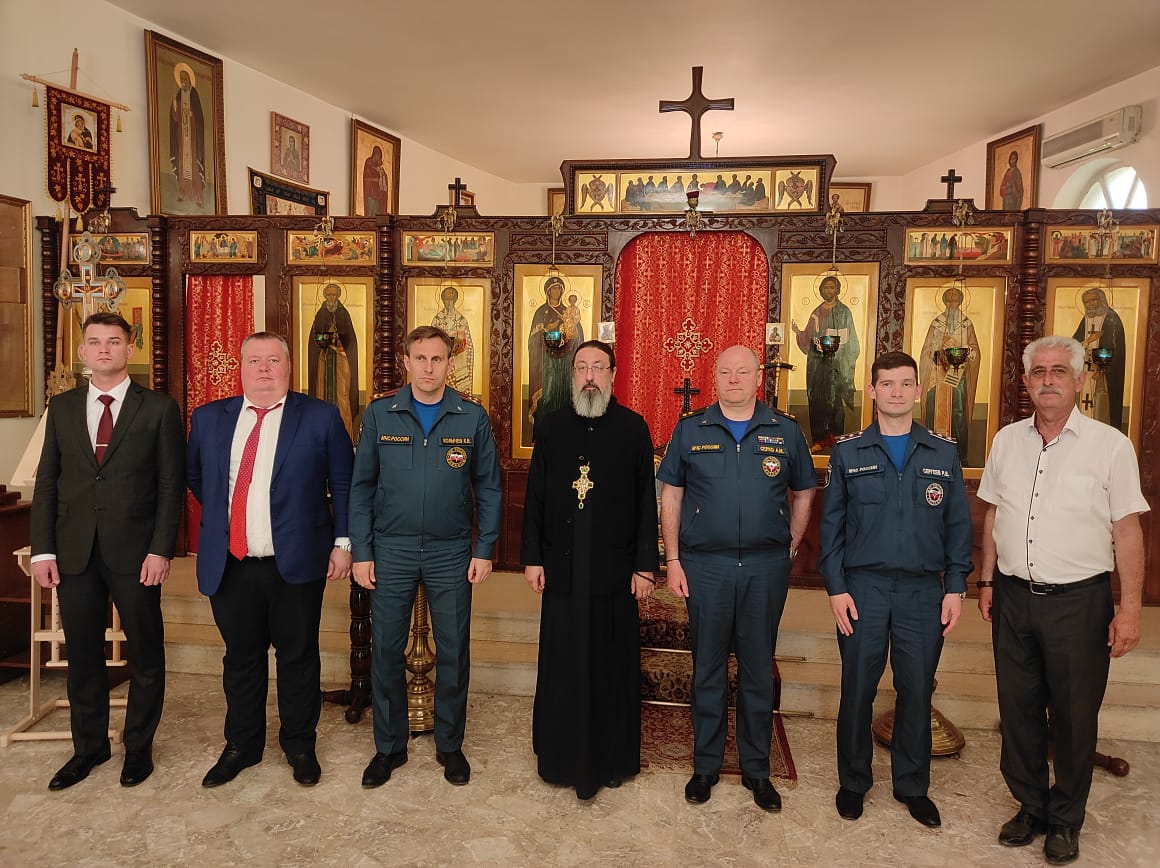 Делегация МЧС России посетила представительство Русской Православной Церкви в Дамаске