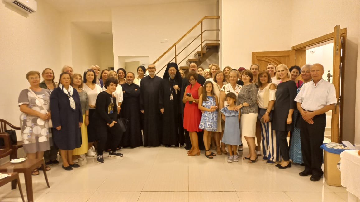 Прихожане Подворья Русской Церкви в Бейруте помолились за архиерейским богослужением в Благовещенском храме в Жаль Эль Диб