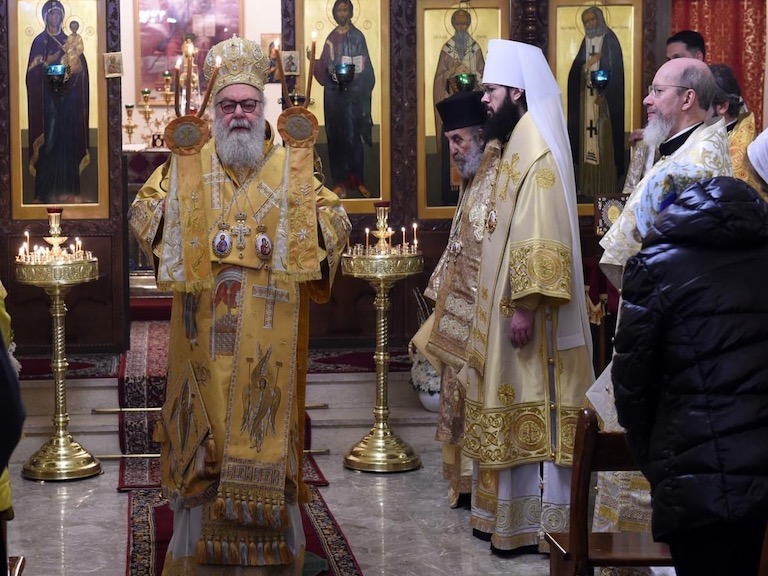 Председатель ОВЦС сослужил Антиохийскому Патриарху за Литургией на Подворье Русской Церкви в Дамаске